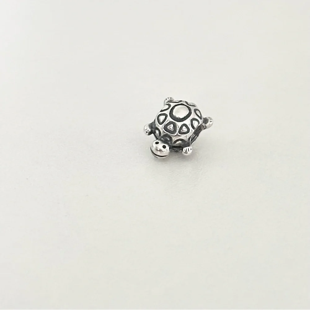 Pandora Cute Smiling Turtle Animal Retired Bead Charm